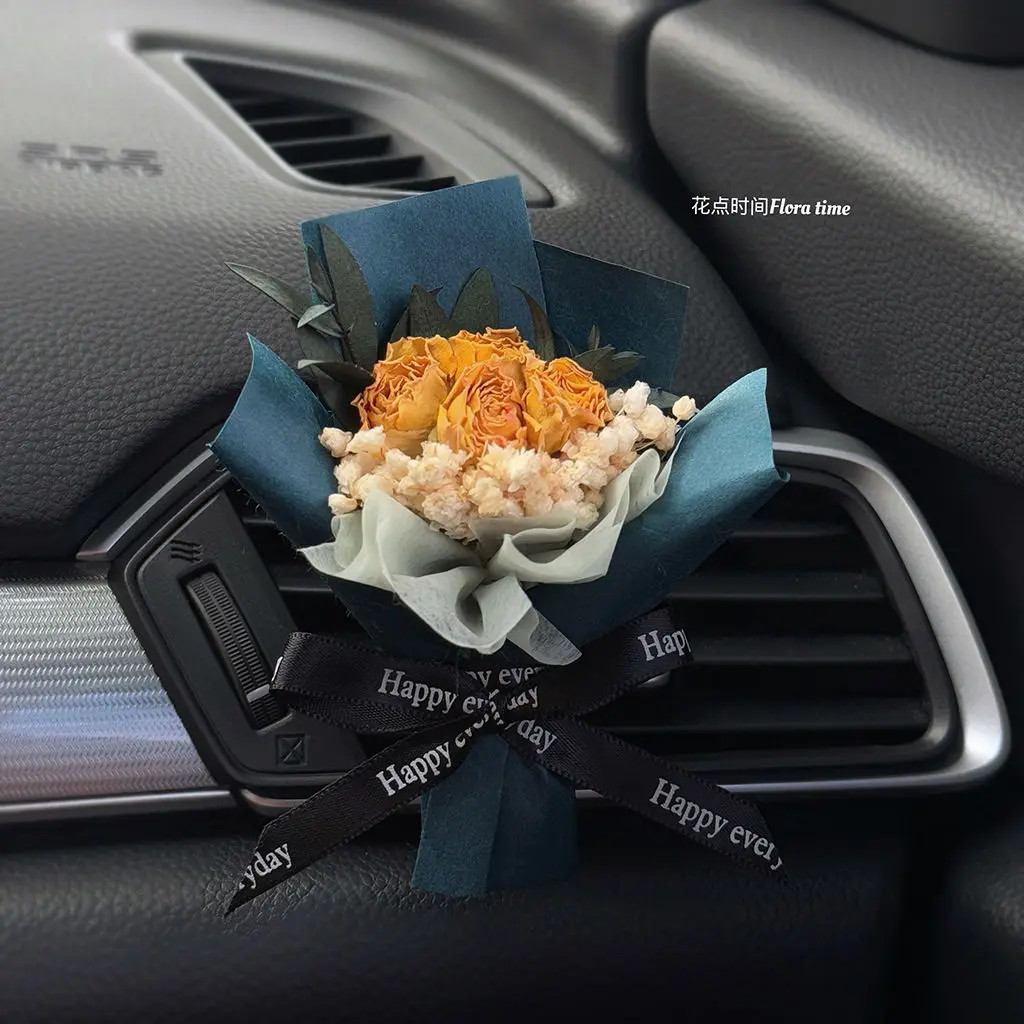 

Car aromatherapy mini dried bouquet girls car air conditioning ornament car trend popular decoration fragrance