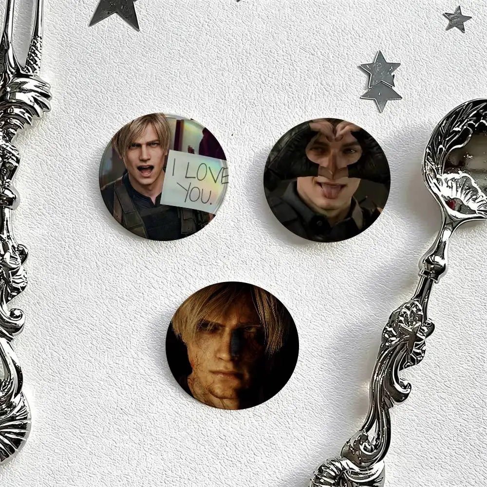 GAME Leon Scott Kennedy  Button Pins Cute Manhwa Coin Brooch DIY Backpack Clothing Decor Badge Jewelry Accessories Gifts