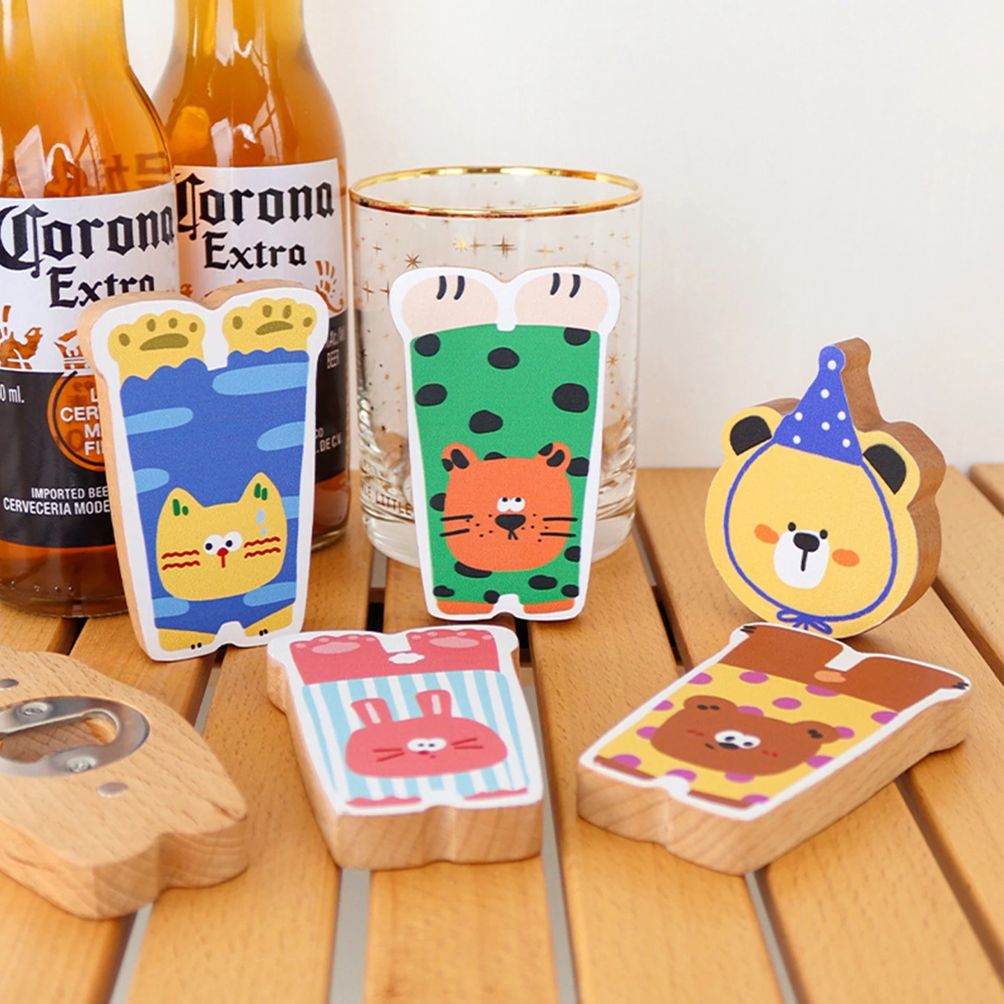 

Креативная мультяшная милая животная, деревянная открывалка для бутылок, магнит на холодильник, магнитная бытовая открывалка для вина, украшение