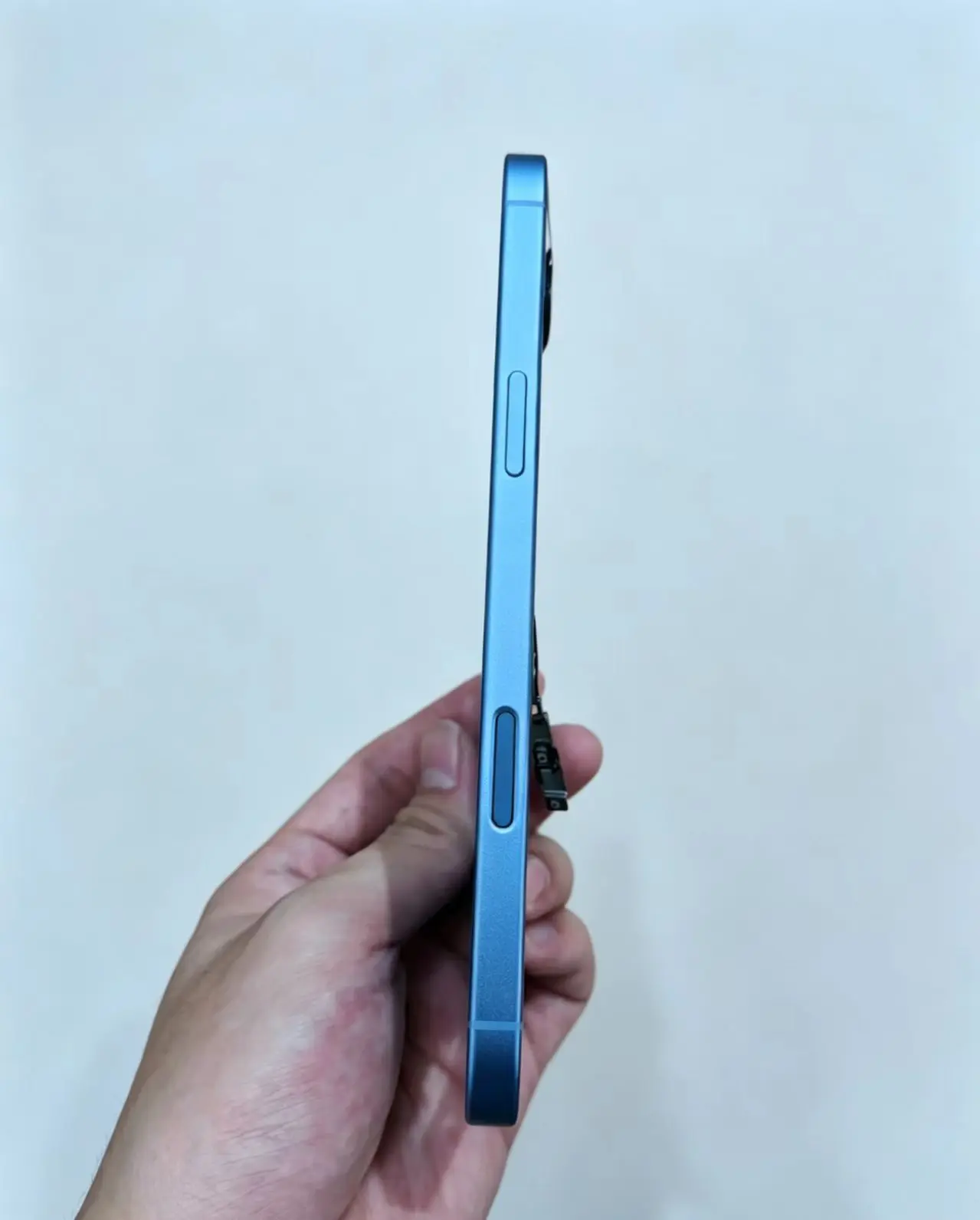 Compatible with iPhone 16 Plus Middle Frame Pre-installed Power Flex Cable Camera Button Without Pop-up Alert,Not Include Glass