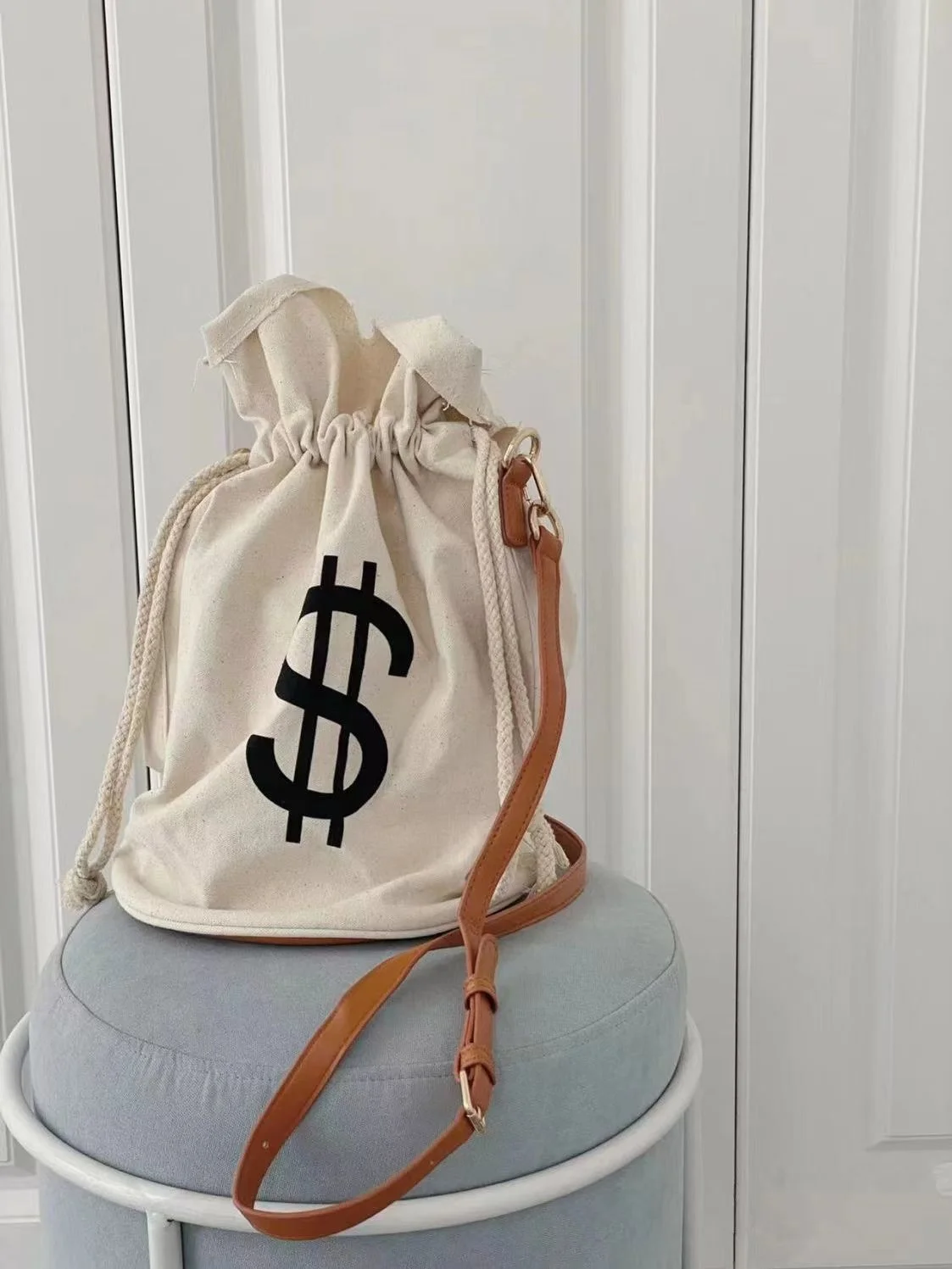 Unisex Canvas tote bag Causual Crossbody Money Symbol Concise High-capacity Whte Bucket Bags For Traveling Gym Daily Commute