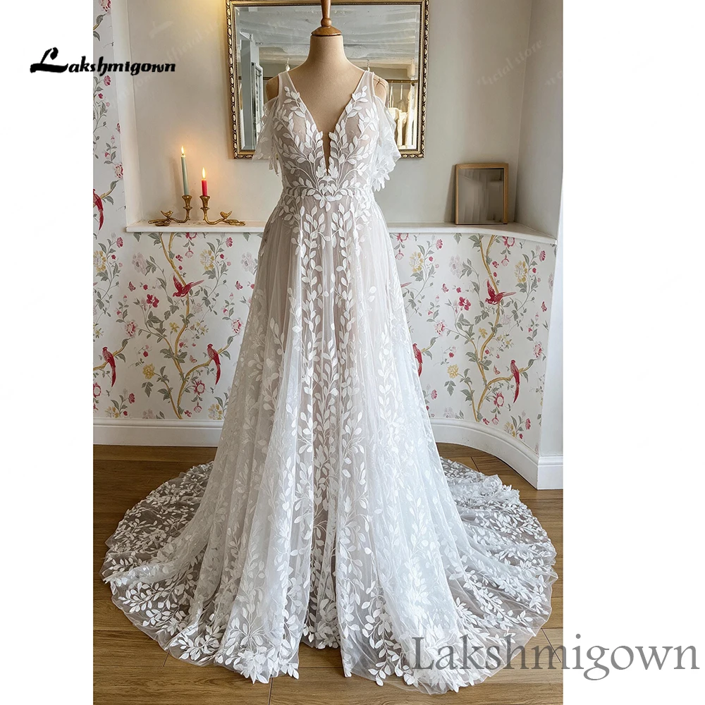 Lakshmigown Flügelärmel Blattspitze A-Linie Hochzeitskleid 2027 Tiefer V-Rücken Tüll-Brautkleid mit Kathedralenschleppe Maßanfertigung – Detail 5