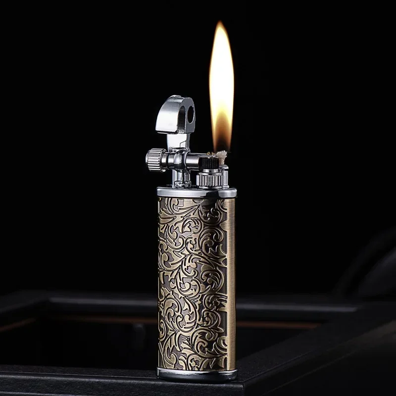 Retro carved flint kerosene lighter flame retro metal grinding wheel gasoline cigarette cool lighter creative men\'s gadget