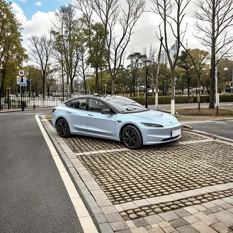 Pembungkus Mobil 5ft*59ft Warna Matte Berubah Metalik Biru Hijau Film Mobil Anti Gores dengan Sistem Pelepasan Udara Vinyl Pembungkus Mobil Tempel Kering