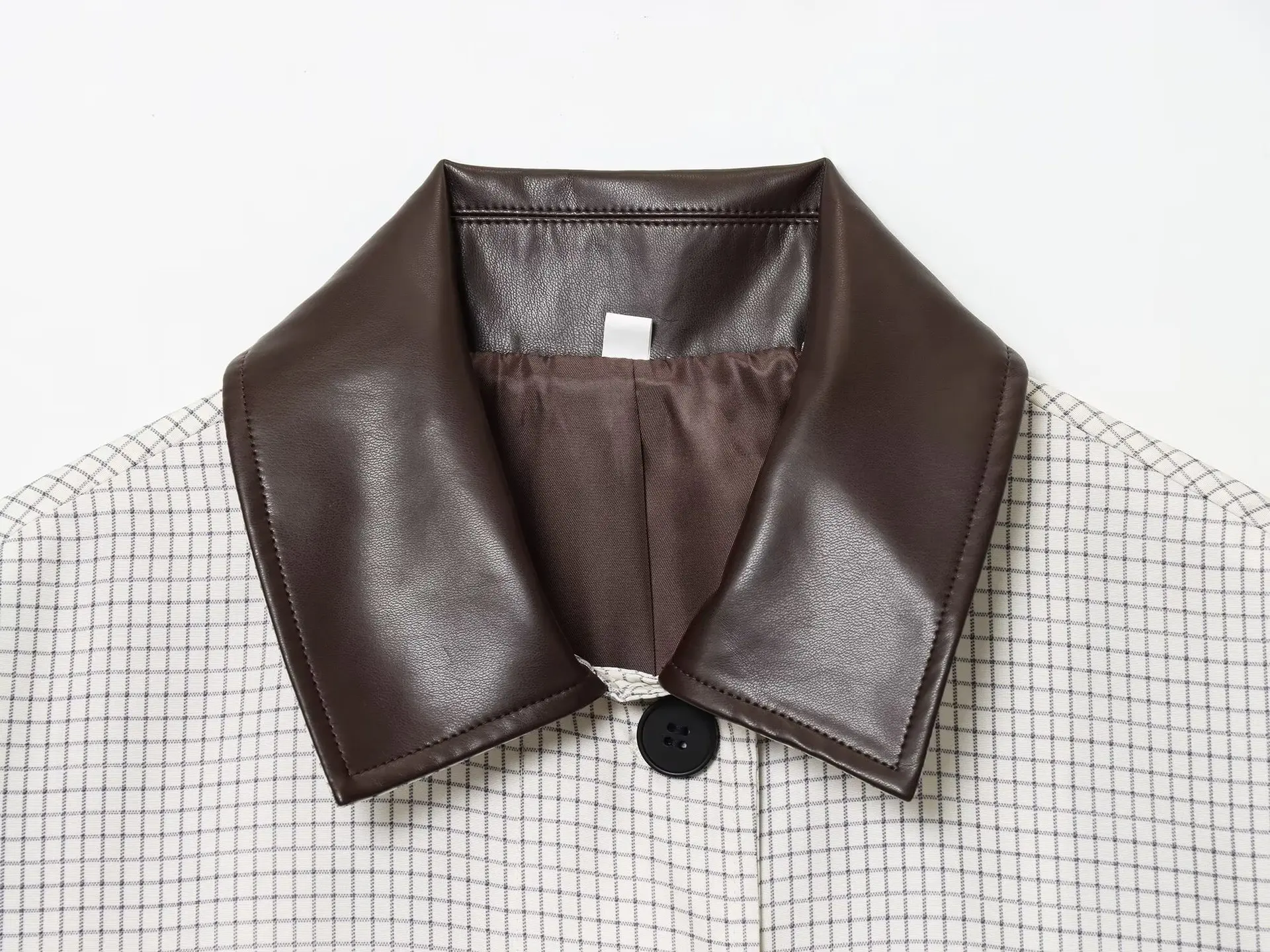 เสื้อแจ็คเก็ตสไตล์ยุโรปและอเมริกา ลายสก็อตตัดกัน แต่งปกหนัง แจ็คเก็ตกันลม ทรงหลวม สไตล์ใหม่