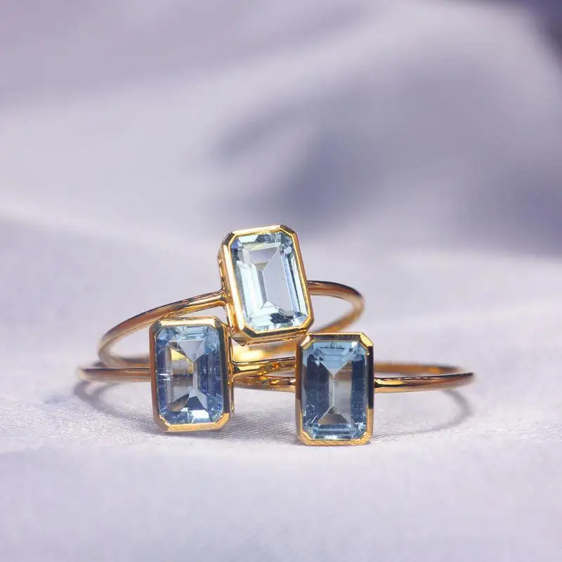 

Big Carat Emerald Cut Blue Topaz Finger Band Rings 18K Gold Plated Aquamarine Blue Gemstone Stacked Ring Luxury Fine Jewellery