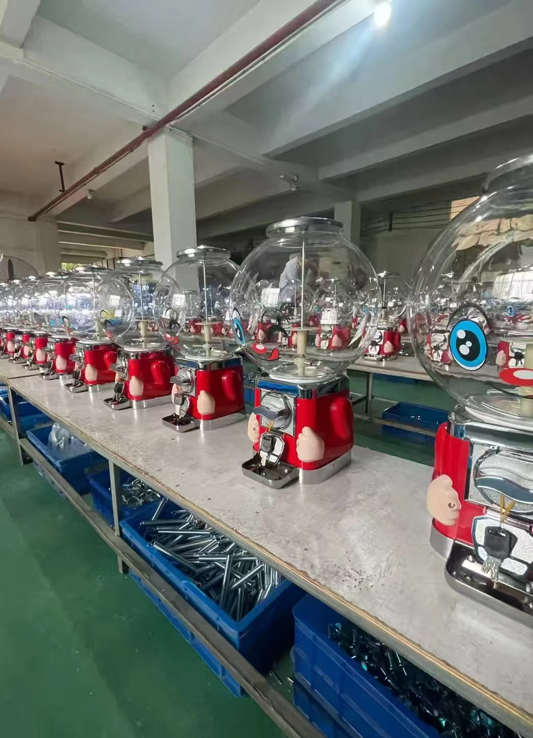 

Coin Operated Game Room Amusement Egg Twisting Capsule Toy Vending Doll Arcade Gashapon Games Gachapon Machine