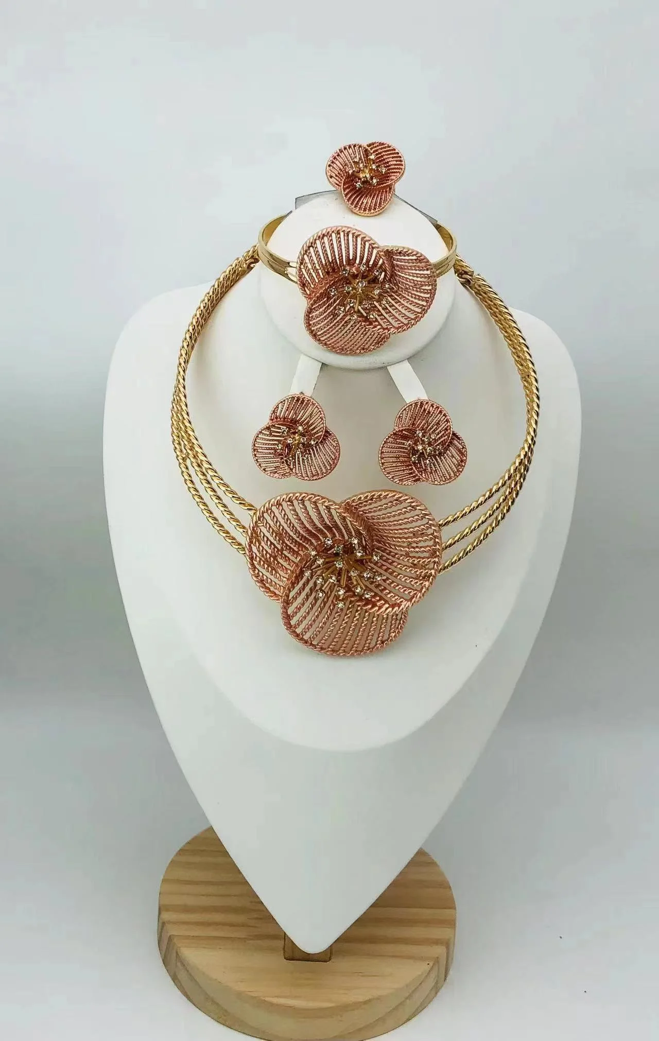 yulaili conjuntos de joias design flor para mulheres colar estilo simples pulseira brincos anel acessorios 01