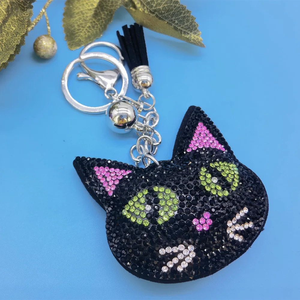 Creative Cartoon Cat Keychains with Full Crystal Rhinestones Keyrings Key Chains Bag And Purse Holder for Car Lovely Cute Design