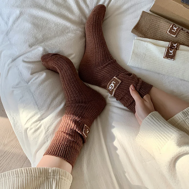 2 Pairs Winter Wool Socks Women Cashmere Warm Thickened Line Mid-Tube Socks Trendy Heel Furry Label Solid Color Snow Boot Socks