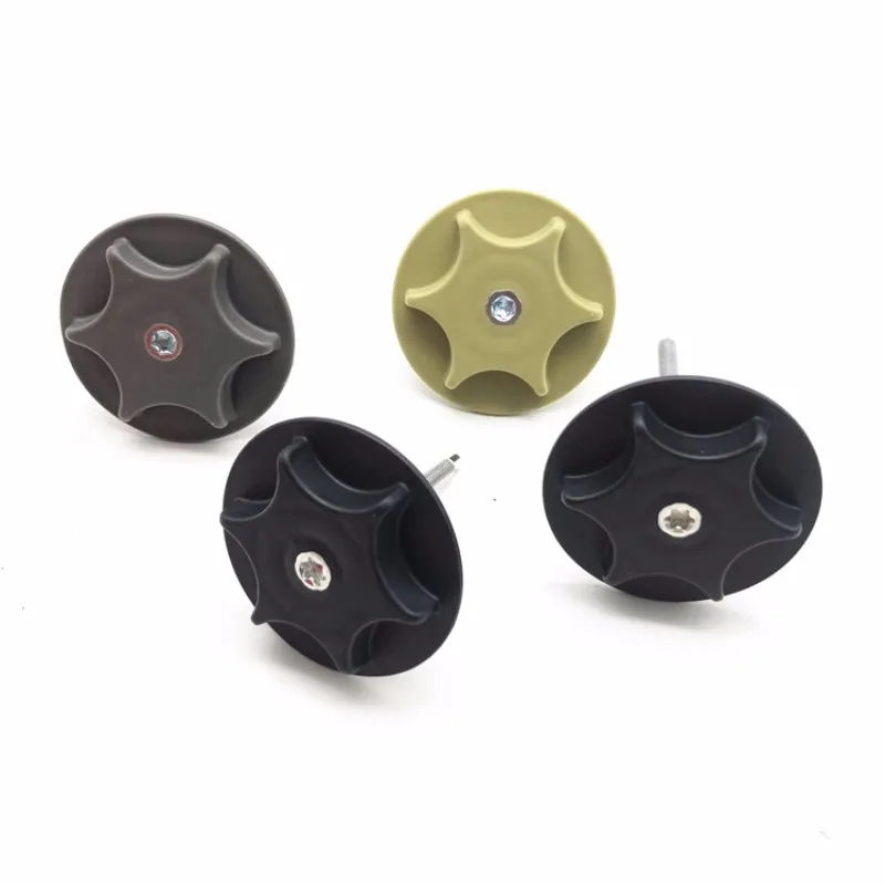For NISSAN TIIDA LIVINA QASHQAI SUNNY ALTIMA X-TRAIL Venucia Spare tire fixing screws and bolts