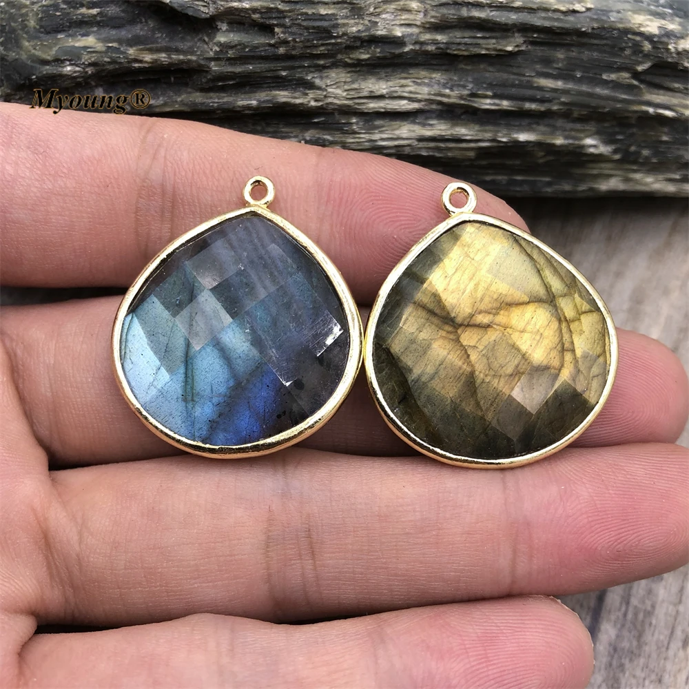 High Quality Faceted Waterdrop Shape Natural Flash Labradorite Stone Charm Pendants For Jewelry Making MY220813