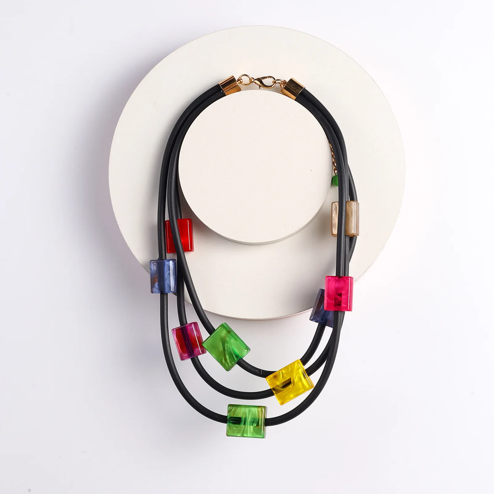 

Trendy Versatile Multi-layered Acrylic Necklace Handmade Leather Cord Niche Colorful Geometric Bead Jewelry Accessories Gifts
