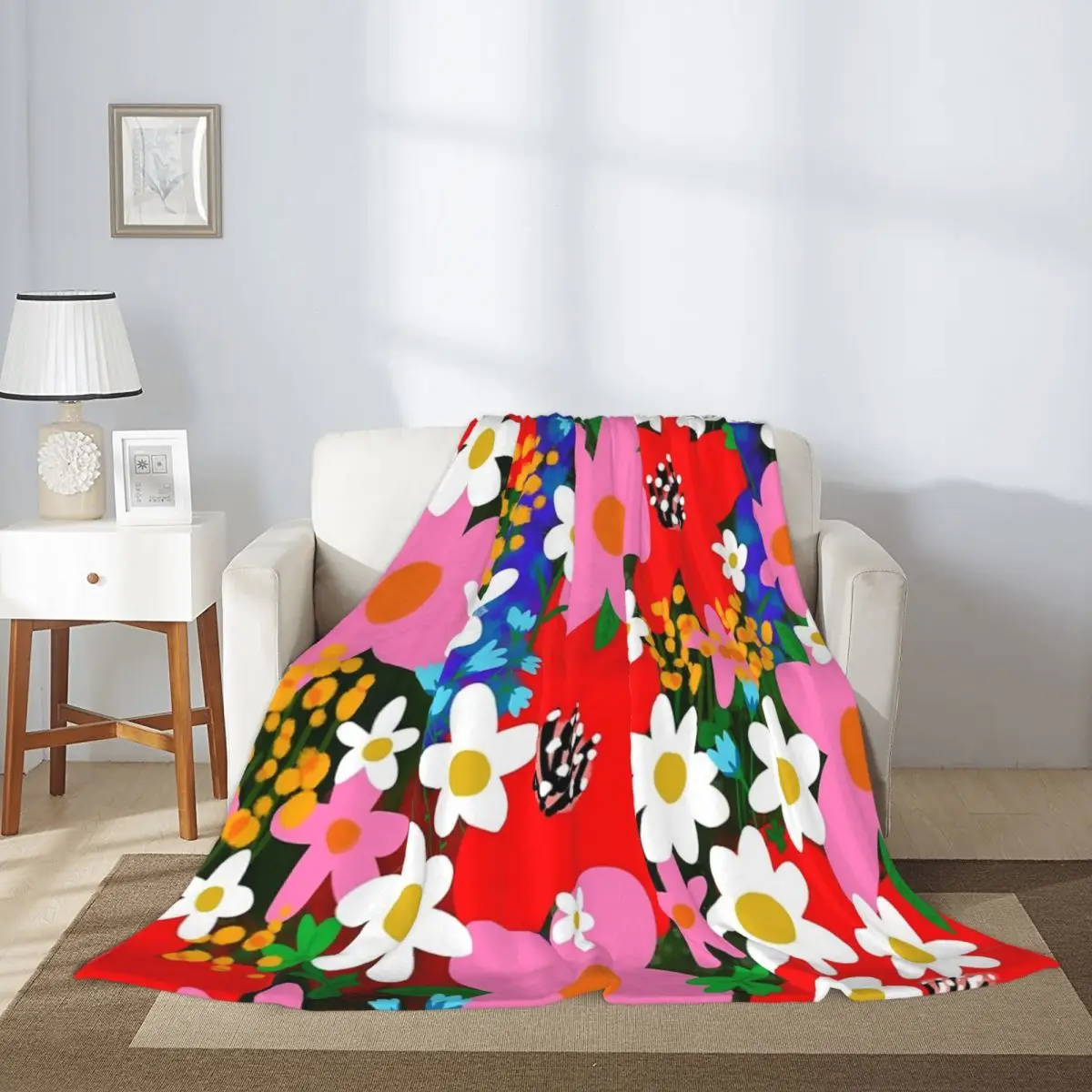 

Soft and Cozy Throw Blanket for Sofa or Bed Flower Power Tapestry Design