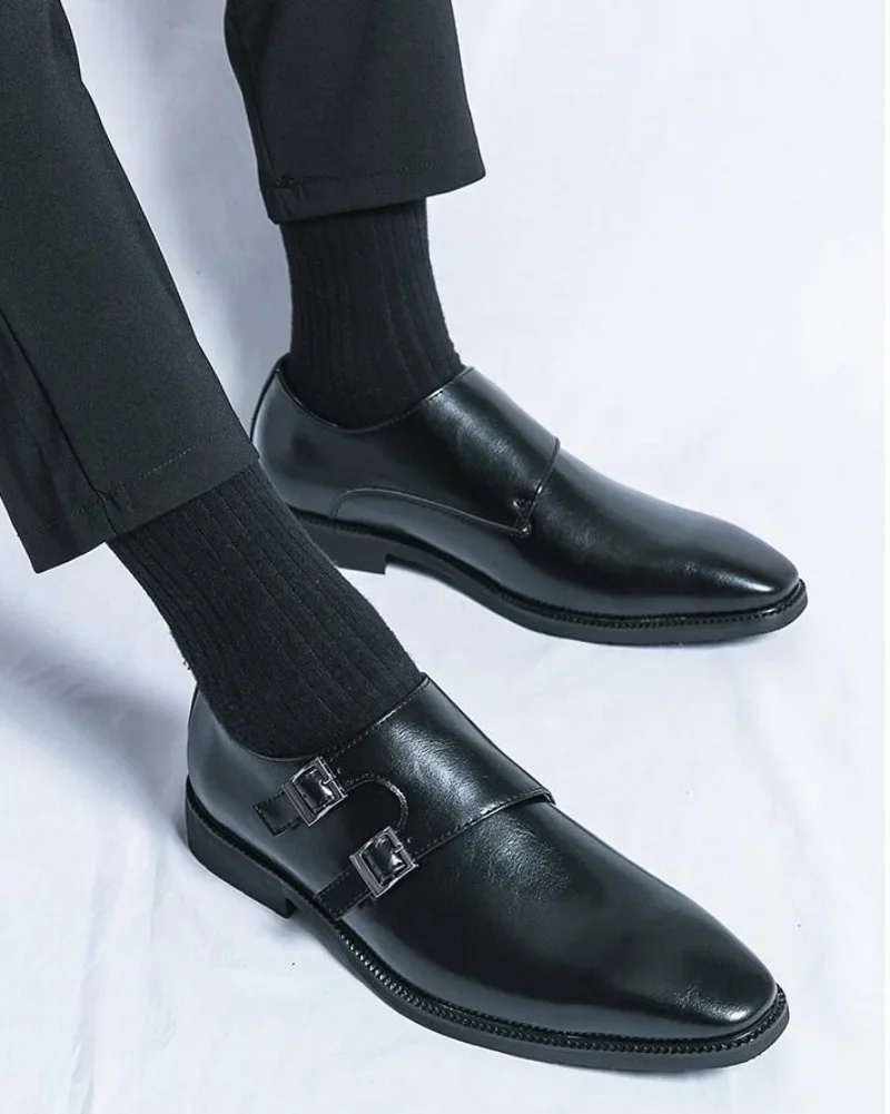 

Осень 2023, модные мужские туфли дерби в британском стиле, дышащая повседневная деловая кожаная обувь с регулируемой пряжкой для поездок на работу и свадьбу