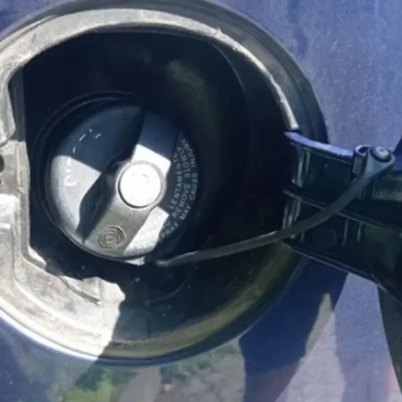 2 مجموعة غطاء تغليف خزان وقود السيارة كابل خط حبل حلقة لشركة فيات 500 غراندي بونتو برافو دوبلو لجزء السيارة ألفا روميو #5