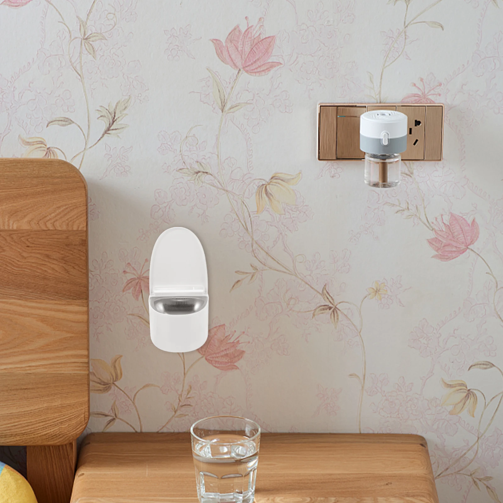 

Wall Mount Ashtray Toilet Shaped Design Bathroom Indoor Smoking Holder Covered Ash Can Windproof Cigarette Butt Container Home