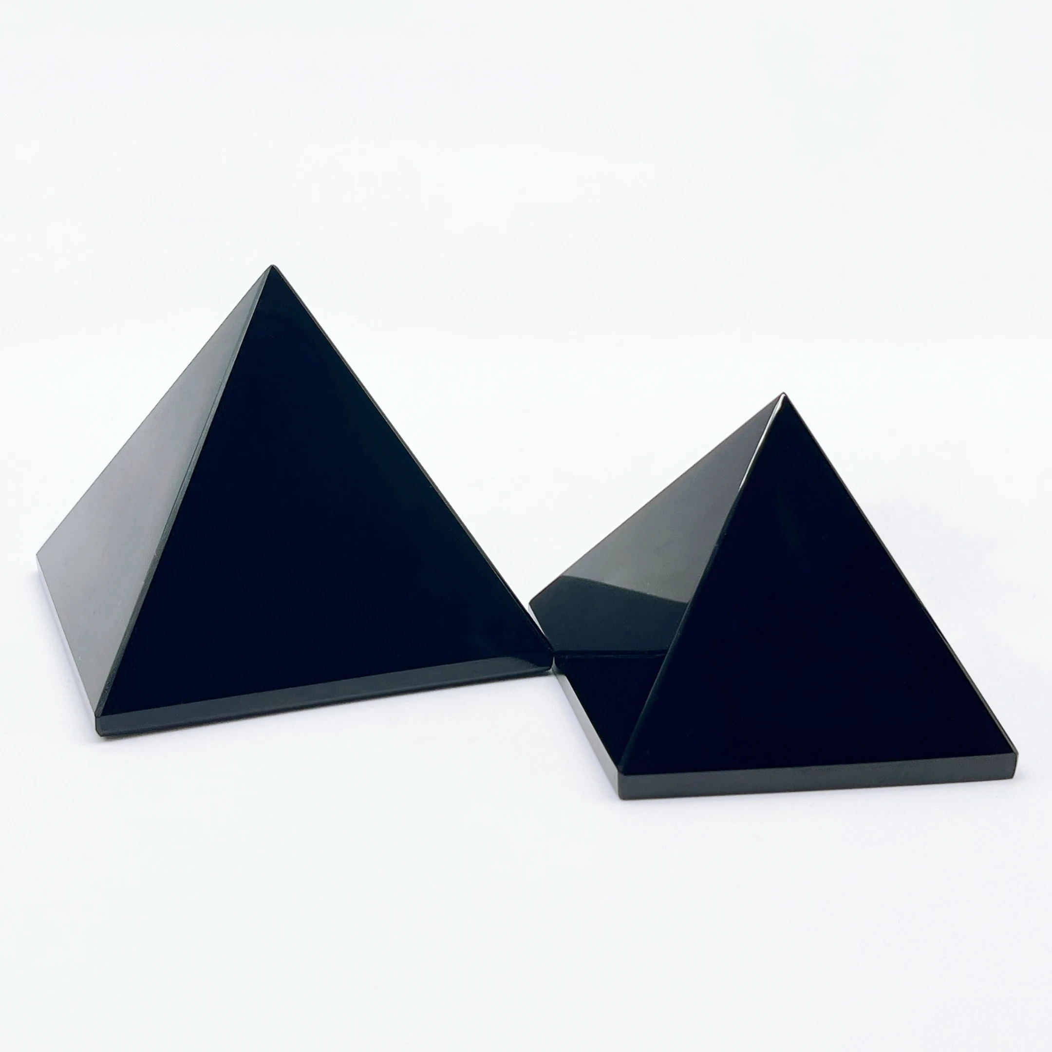 3-7cm Natural Black Obsidian Pyramid Crystal Stone Ornament Decorative Tabletop Home Decor Living Room Mineral Triangle