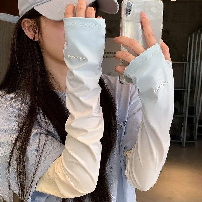 أغطية أكمام فضفاضة من الحرير الجليدي للسيدات بألوان متدرجة للحماية من الشمس أغطية ذراع صيفية عصرية فضفاضة بأكمام ثلجية