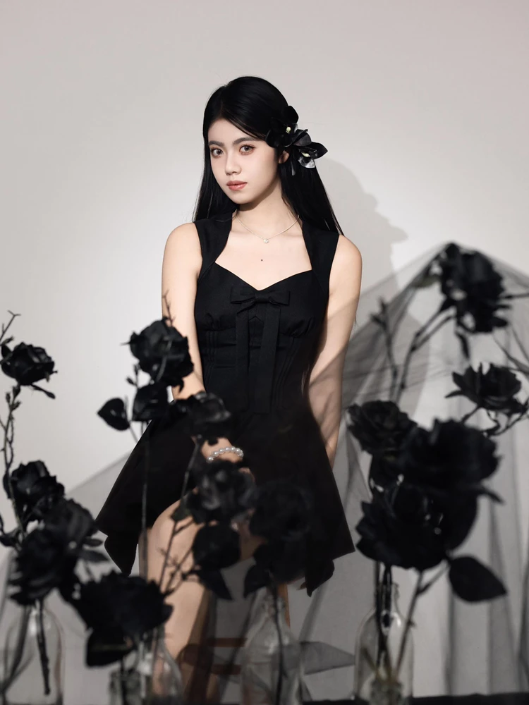 

2026 Studio Новая коллекция: Элитная женская одежда в корейском стиле для портретной съемки, черная, для создания образа «Чистое желание»