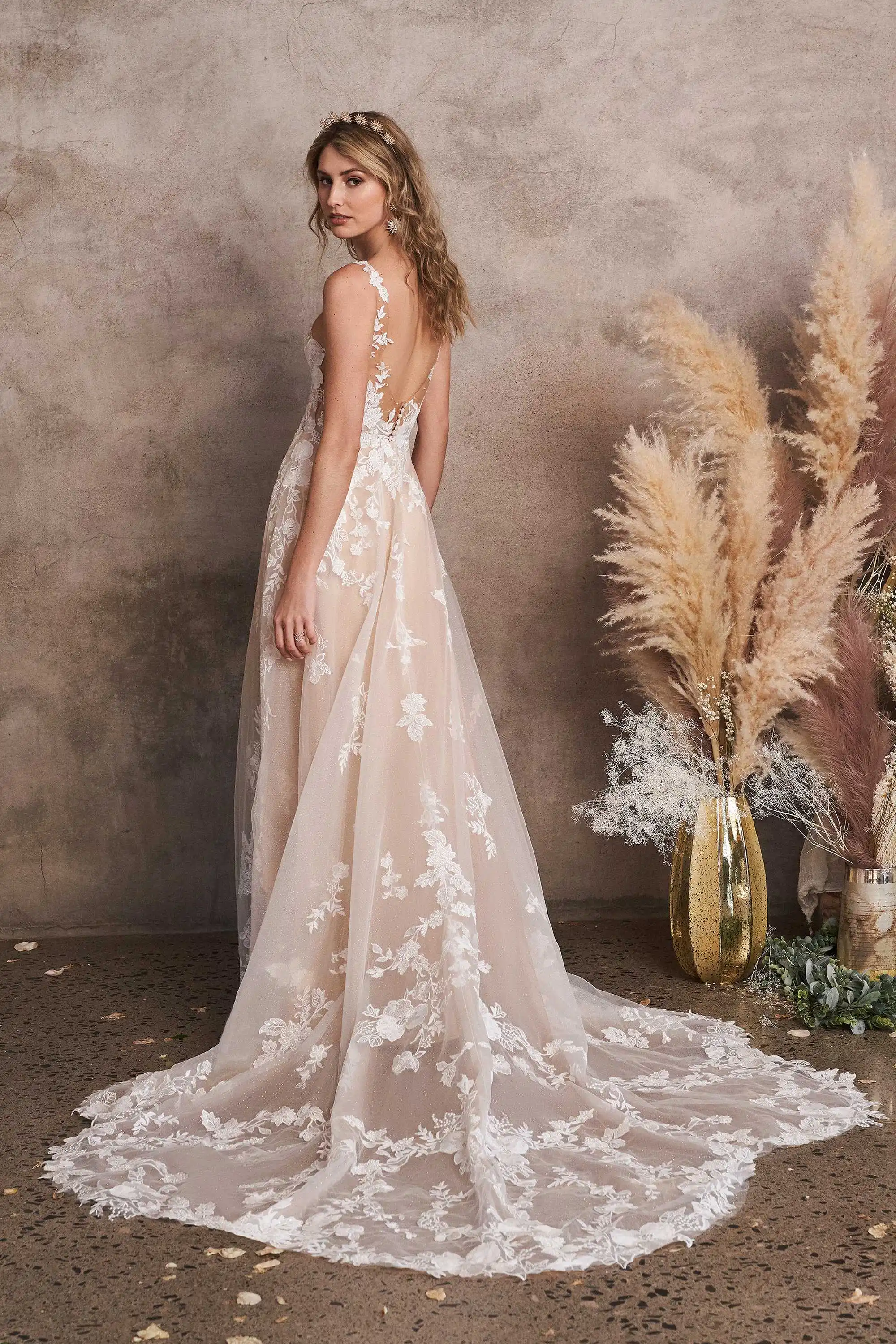 Vestidos De Noiva Com Decote Em V Boêmio, Champagne Boho Gown, Apliques De Tule, Vestido De Noiva A Linha