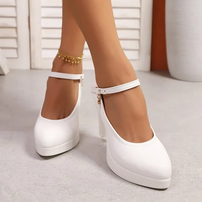 

Small Size 36- 42 Shallow Thick Bottom White Wedding Shoes Bride Platform Pumps 2026 Block High Heels Shoes for Model Mom Spring