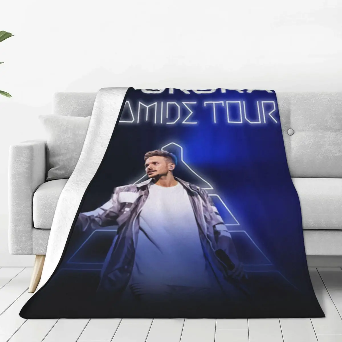 

Soft Warm Blanket Airplane Travel M.Pokora Throw Blanket Pyramide Tour Music Signature Flannel Bedspread Bedroom Sofa Bed Cover