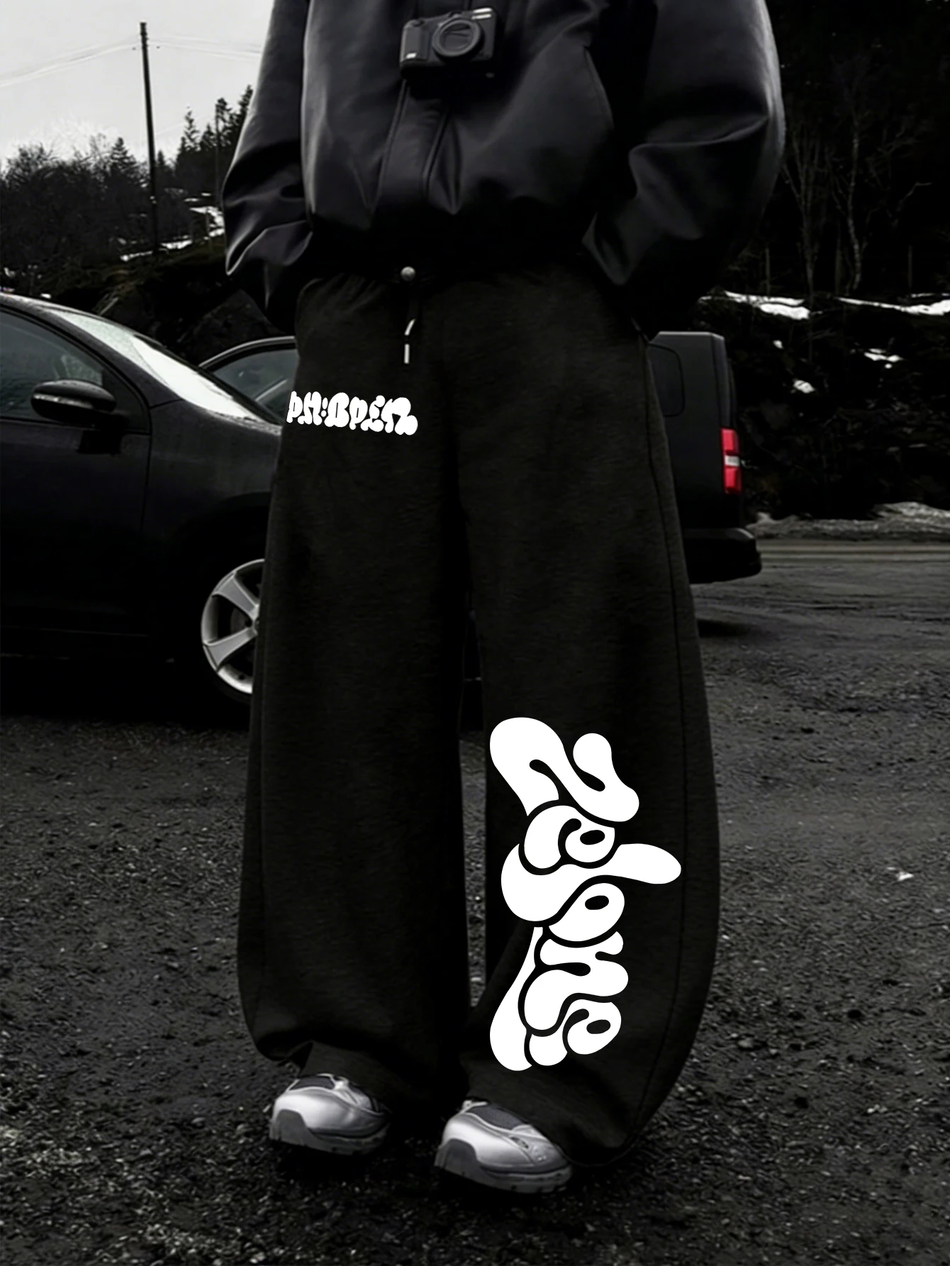 Men Y2K Streetwear Wide Leg Sweatpants, Bubble Graffiti Letter Dual Graphic Single Side Print Drawstring Loose Baggy JoggerPants