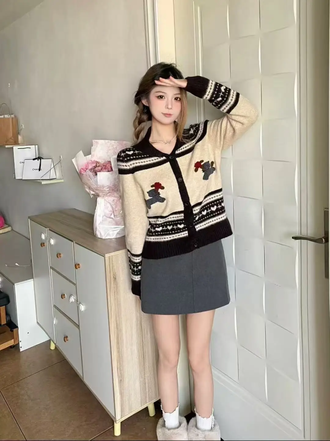 

Adorable Embroidered Knitted Sweater V-Ne Long Sve Slimming Cardigan Sli Retro Sle Autumn Winter New Arrival