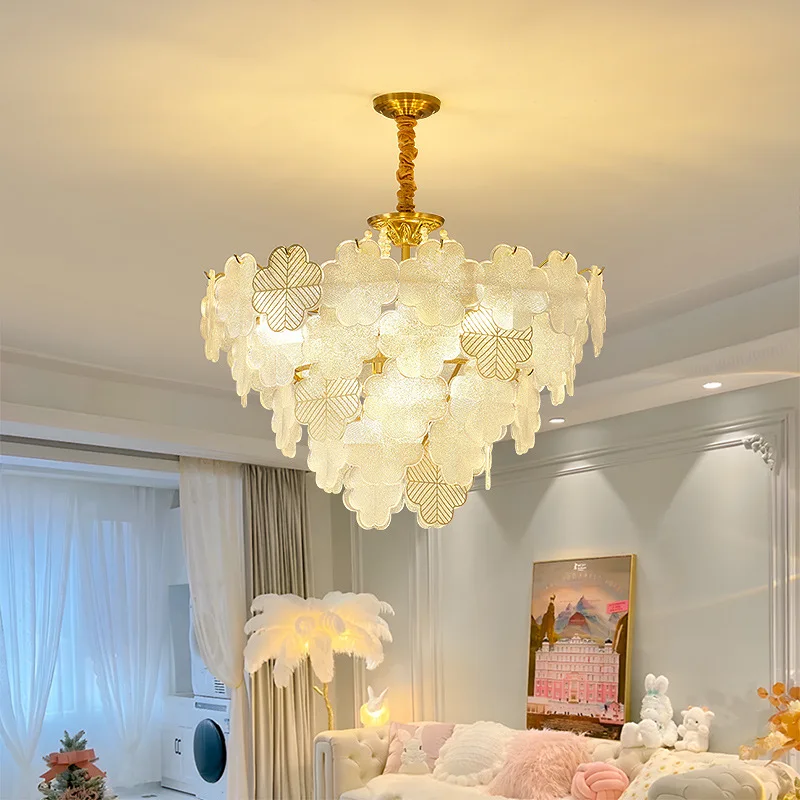 French Luxury Living Room Main Light Modern and Simple Clover Glass Villa Romantic Study Restaurant Pendant Light