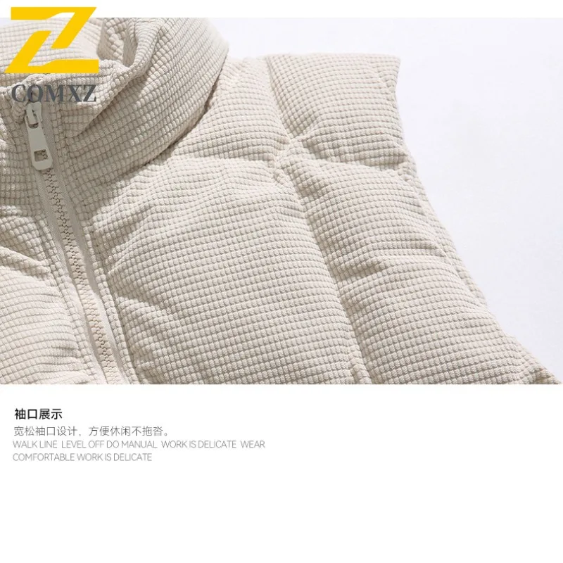 เสื้อกั๊กผู้ชายแฟชั่นใหม่ COMXZ 2025 สำหรับฤดูหนาว ผ้าฝ้ายบุใยสังเคราะห์ สไตล์สตรีท สำหรับกิจกรรมกลางแจ้งและกีฬา