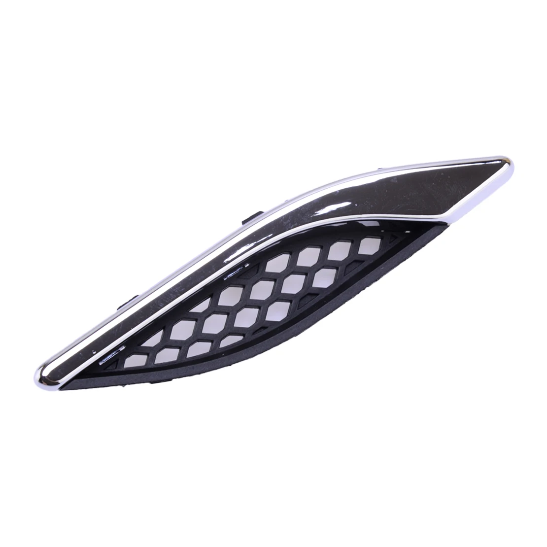 

670029940 Chrome Front Left Side Lateral Air Outlet Vent Fit for Maserati Ghibli 3.0L V6 2014 2015 2016 2017 2018 2019 2020 2021