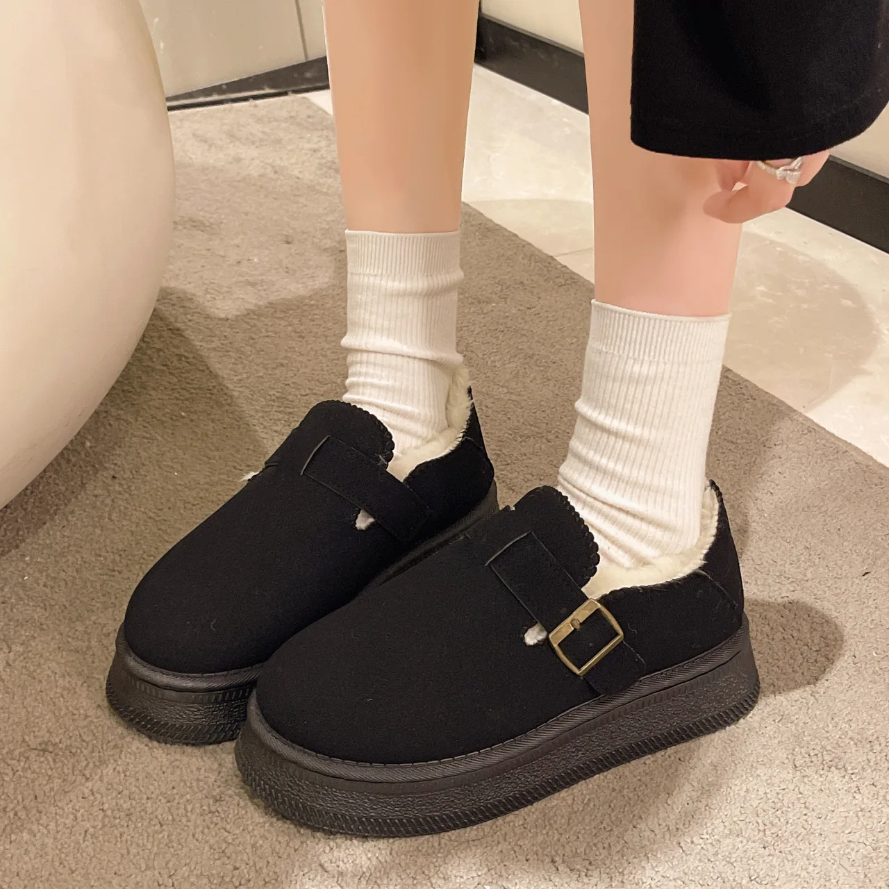 Buty Kobieta 2024 Chodaki Platforma Casual Female Sneakers Slip-on Round Toe Shallow Mouth Flats Loafers Fur New Creepers Comfortabl