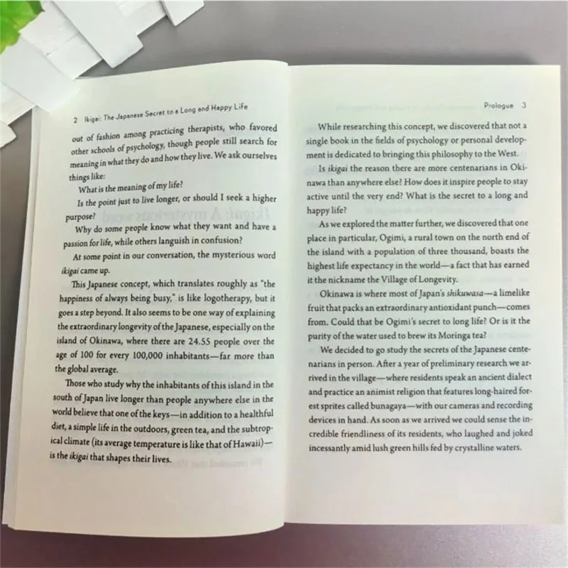 La filosofia segreta giapponese per un felice sano di Hector Garcia Libro Ricostruzione della felicità + Un libro sulla fiction speranza