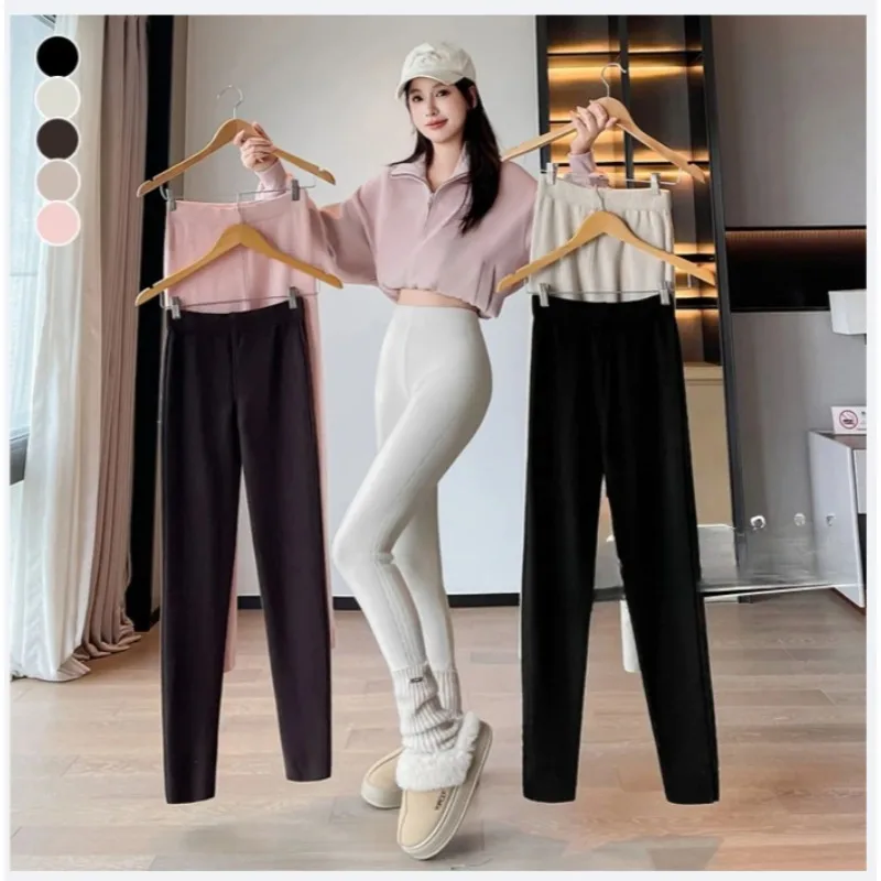 Jesień Zima Nowe Spodnie z Wysokim Stanem Uniwersalne Obcisłe Elastyczne Do Noszenia Wewnątrz i Na Zewnątrz Spodnie Wyszczuplające Nogi Dzianinowe w Paski Żakardowe