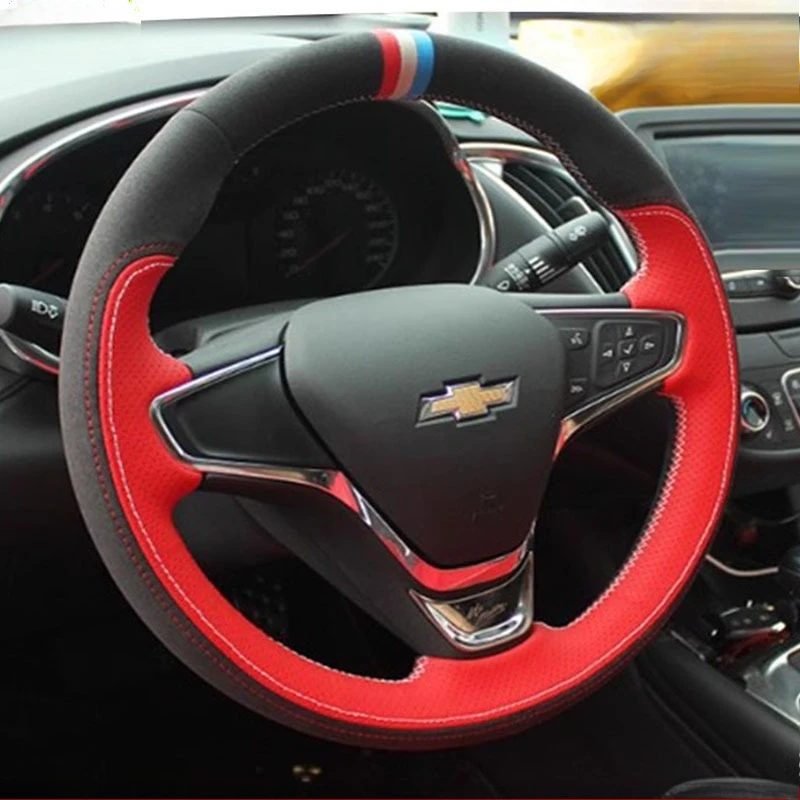 

Для Chevrolet Malibu XL 2015-2019 Equinox 2017-2019 прошитый вручную нескользящий замшевый красный чехол на руль автомобиля из натуральной кожи