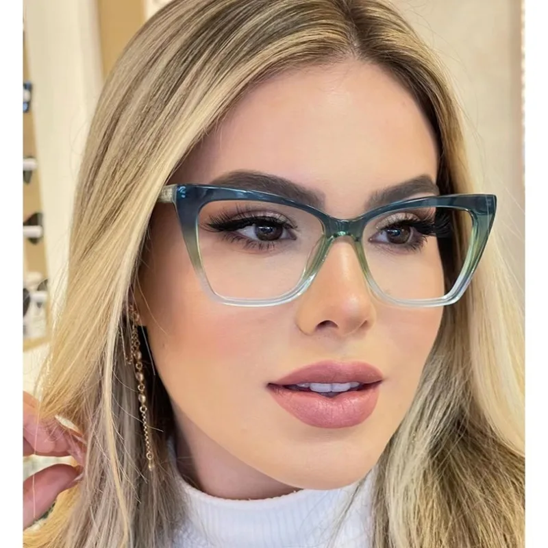 Mode Anti-Blaues Licht Gläser Frauen Klassische Anti-blendende Augenschutz Computer Gaming Licht Rahmen Plain Glas Brille
