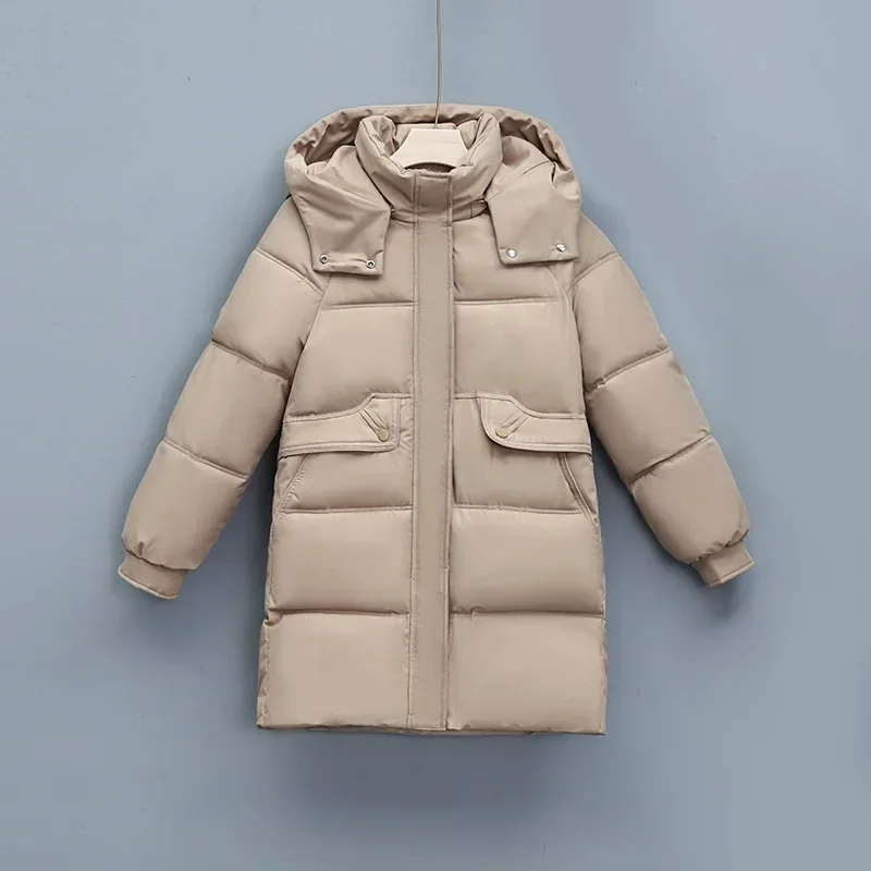 Giacca trapuntata imbottita con cappuccio di media lunghezza impermeabile autunno inverno Nuove donne Parka lungo con cerniera Cappotto corto imbottito in cotone