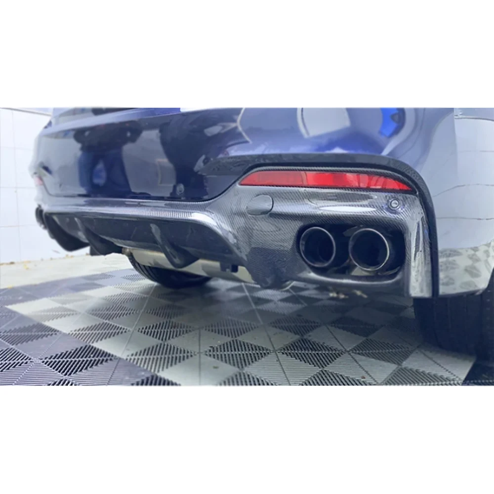 

Carbon Fiber Rear Diffuser Lip Bumper Spoiler For BMW X6 F16 M Sport 2015 -2019 Rear Bumper Diffuser Spoiler Lip Guard FRP