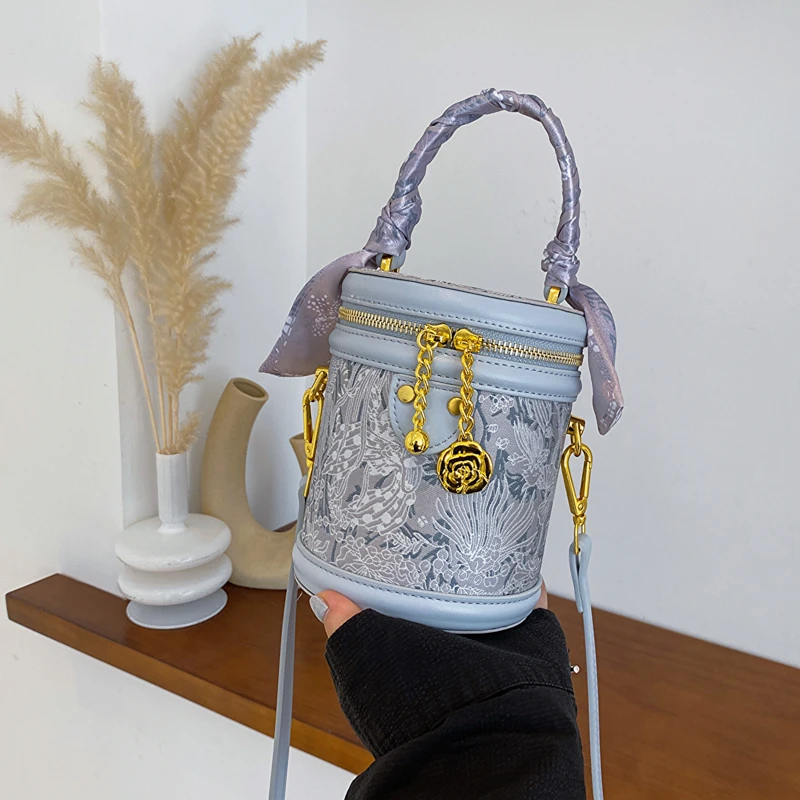 Small Round Handbag Ethnic Style Jacquard Embroidery Canvas Shoulder Bag For Women 2023 New Designer Mini Crossbody Bag Bucket