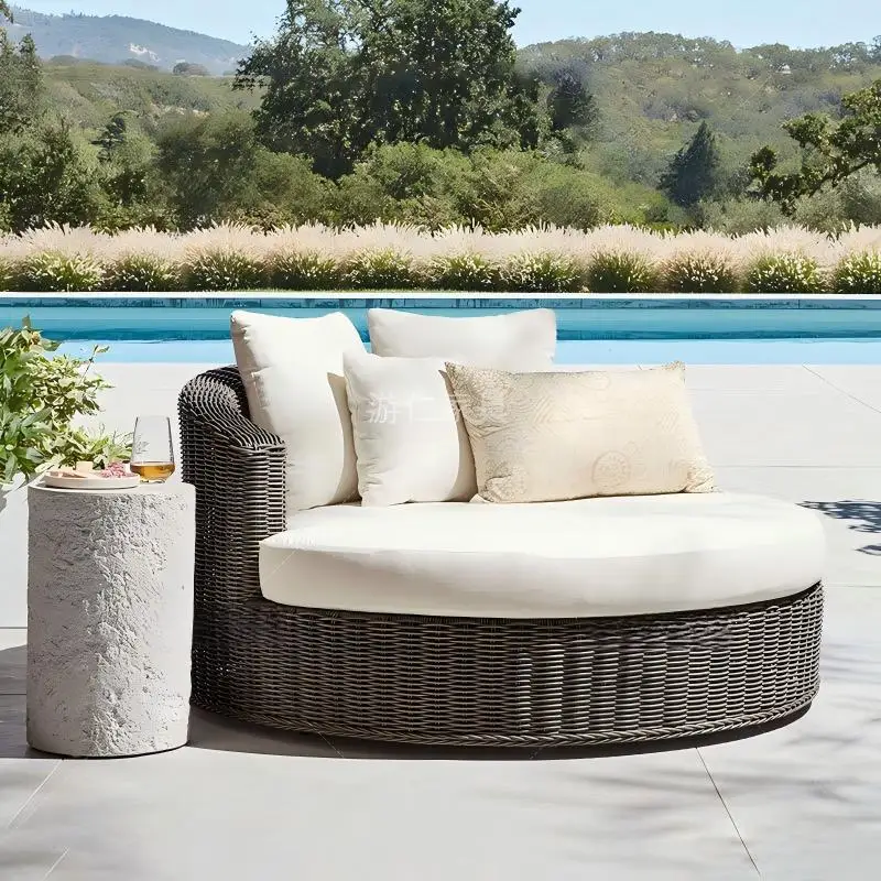 

Outdoor Wicker Round Daybed Set Patio Balcony Poolside Lazy Sofa Bed Recliner With Side Table Weather Resistant For Beach Garden