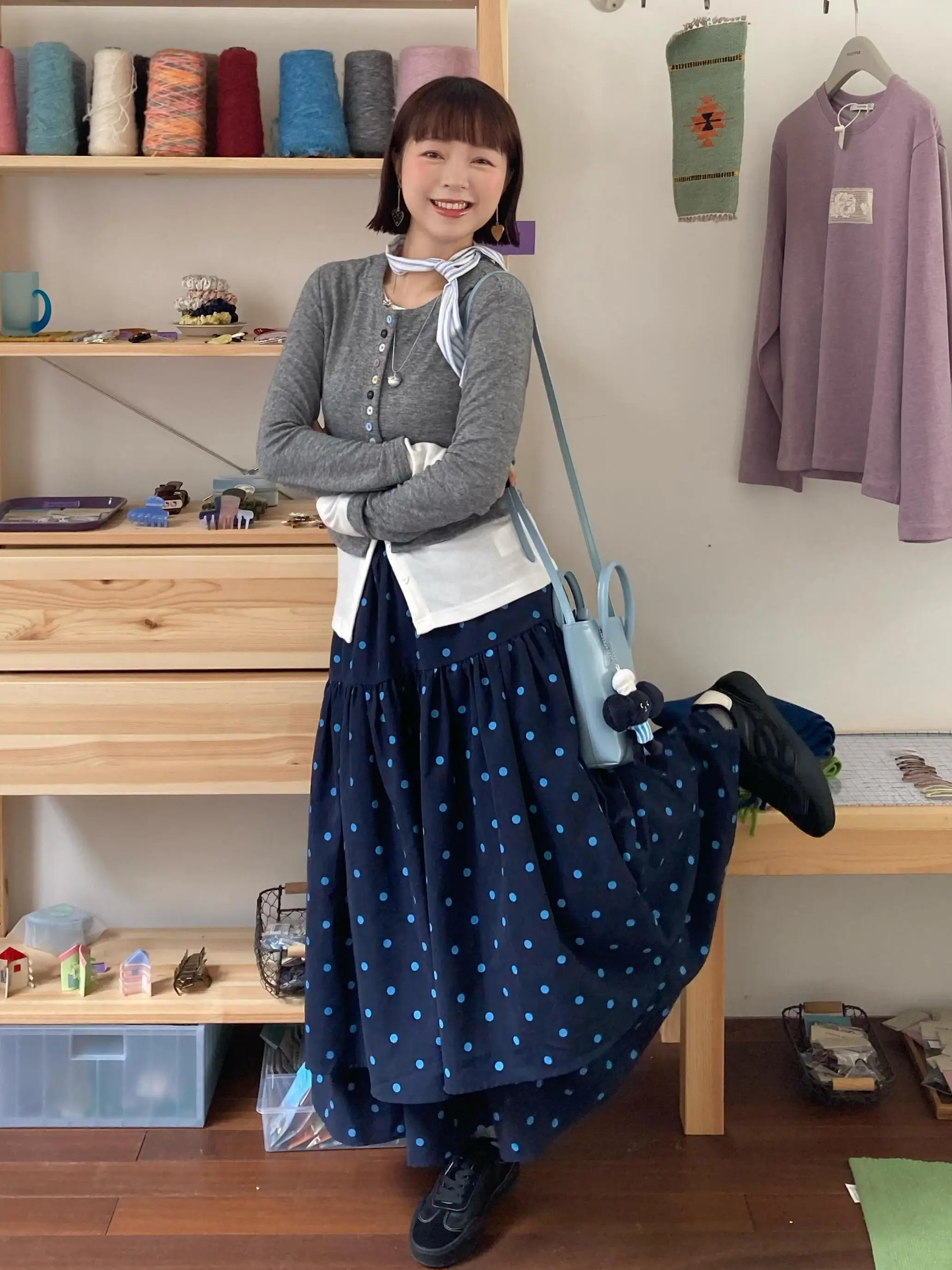 벨벳 느낌의 물방울 무늬 프린트 스커트 와이드 헴 루즈 더블 레이어 여성용 가을 겨울 패션 캐주얼 미디 스커트