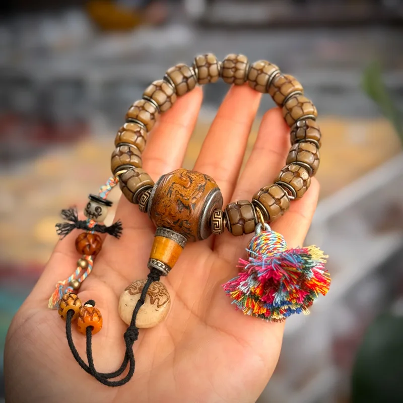 

Tibetan return bone barrel bead carving old silver inlaid playthings strings single circle agate dzi material copper card