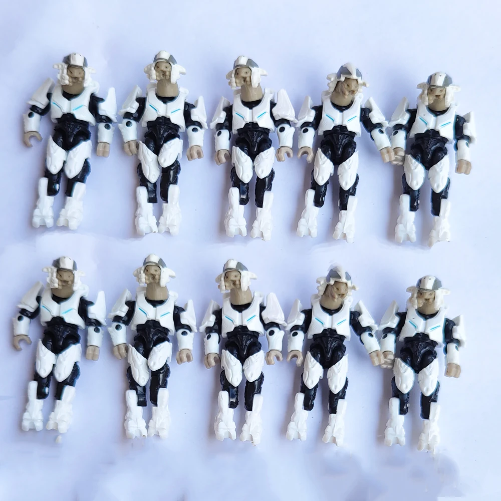 

Lot of 10pcs Mega Infinite Half-Mouthed Captain White Messenger Anime Figures Model Toys New