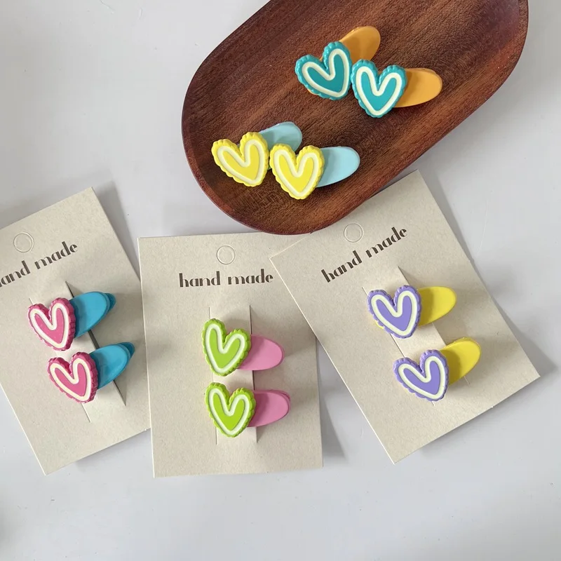 

Doodle Heart Ellipse Side Hair Clip for Toddler Girls Korean Campus Style Lightweight Non Slip Daily Bangs Flyaway Holder