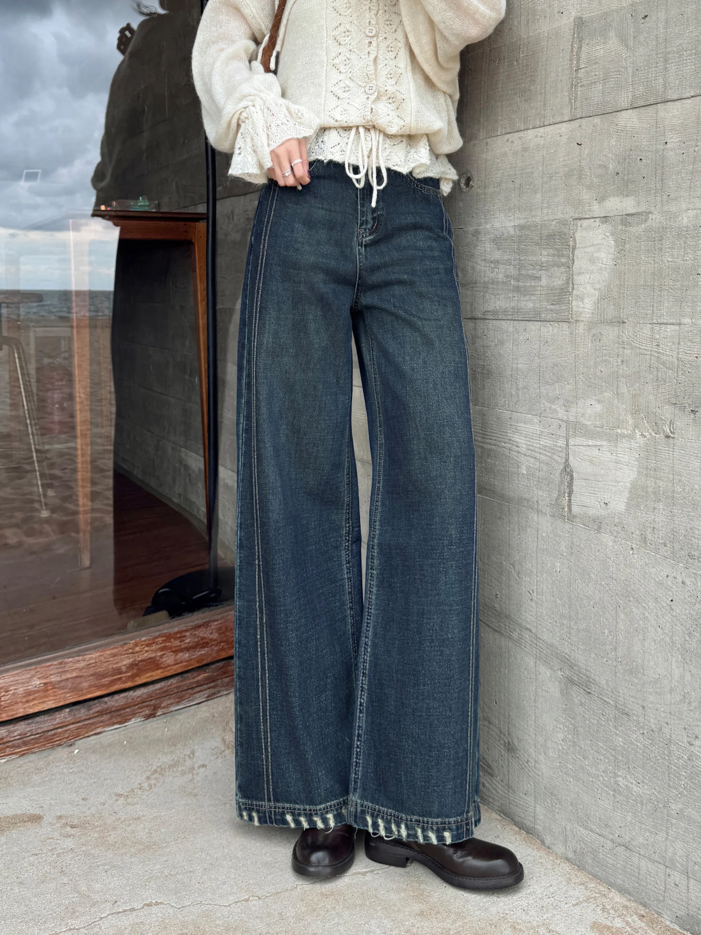 

High Waist Straight Leg Blue Jeans Women's Fashion Retro Style Torn Cuff Loose Fit Denim Pants All Season Versatile Ladies Jeans