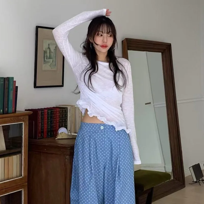 

Новая весенняя женская футболка Long Sve, корейский кружевной дизайн, верхняя одежда для похудения, универсальный базовый слой, топ