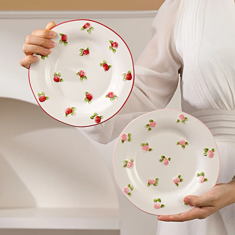 

1pc Plate Relief Hand-painted Ceramic Round High Value Dessert Cake Temperature Lead-free Underglaze Color Welcome Fruit