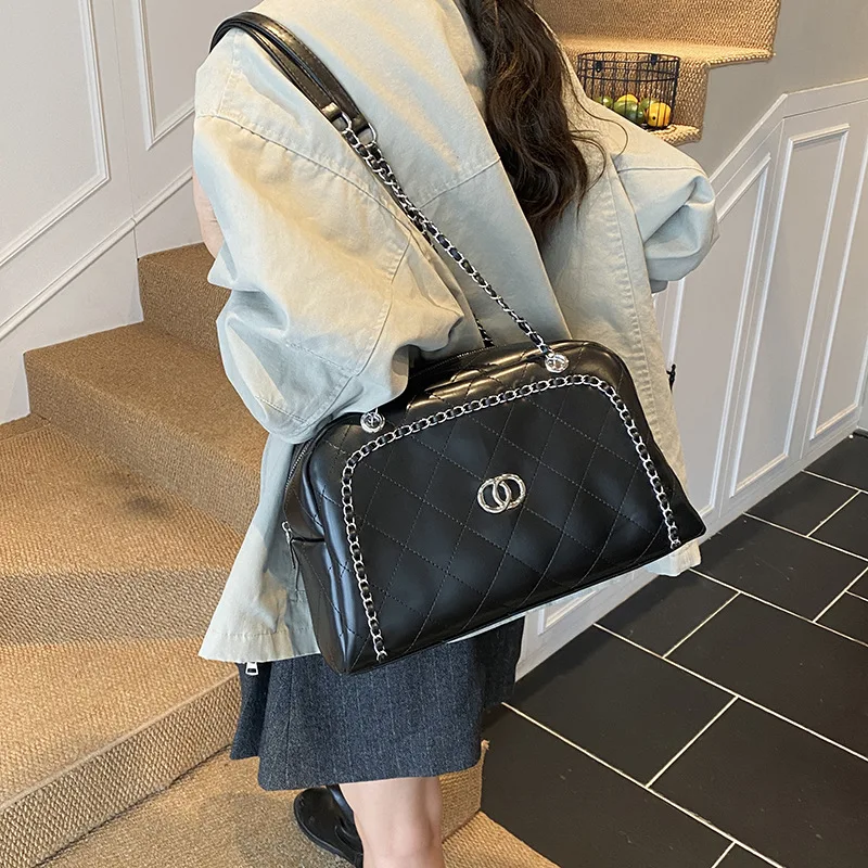 

2025 Quilted Shell Bag for Women Mini Underarm Shoulder Purse Adjustable Crossbody Strap with Top Handle Day to Night Bag