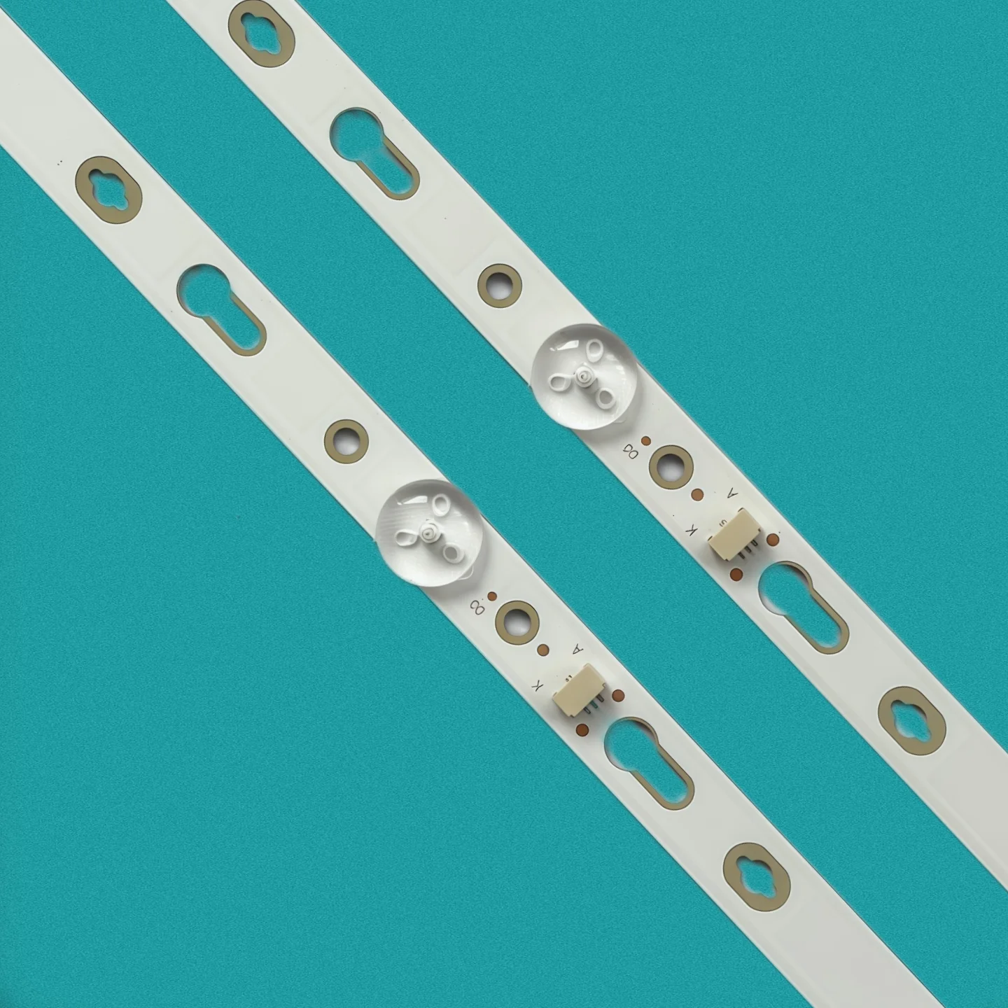 LED backlight strip, 5 LEDs, compatible with 32HD3101 T32RTL5140 32-inch TV, TCL32D05-ZC22AG-11, 5S1P, 4C-LB320T-ZC3, TC320M04,